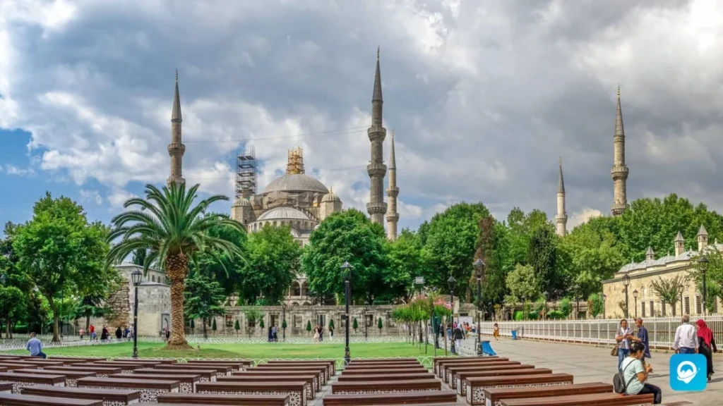 Sultan Ahmad mosque