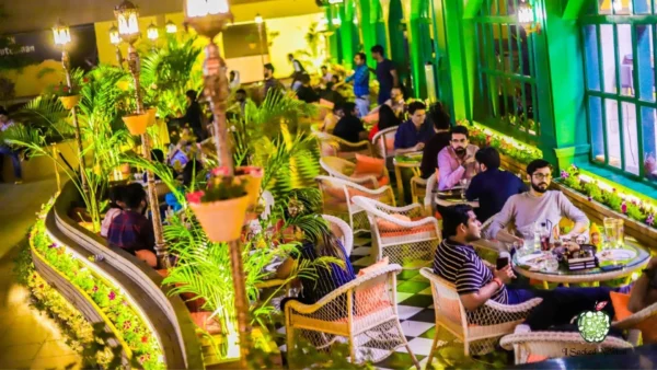 Places In Noida For An Anniversary Celebration