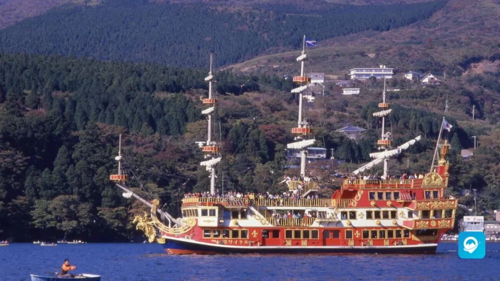 Hakone – The beauty of hot water springs and nature