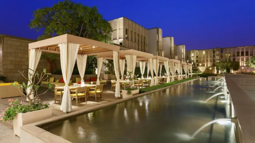 The Lodhi, Lodhi Road