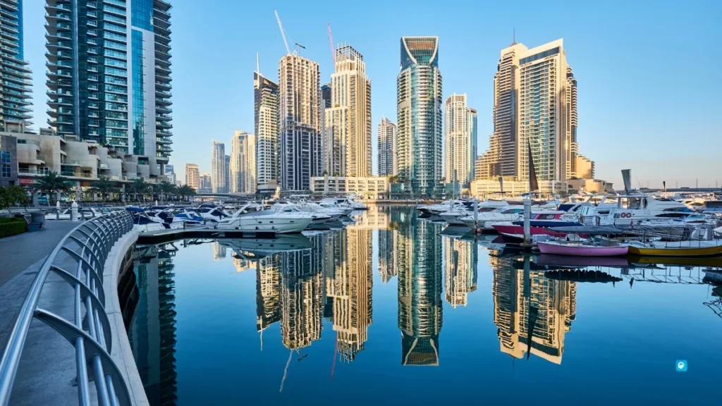 Dubai Marina Walk – The other side of the city’s shine