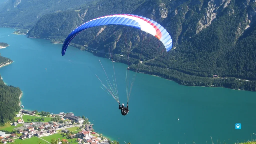Paragliding in Bir Billing