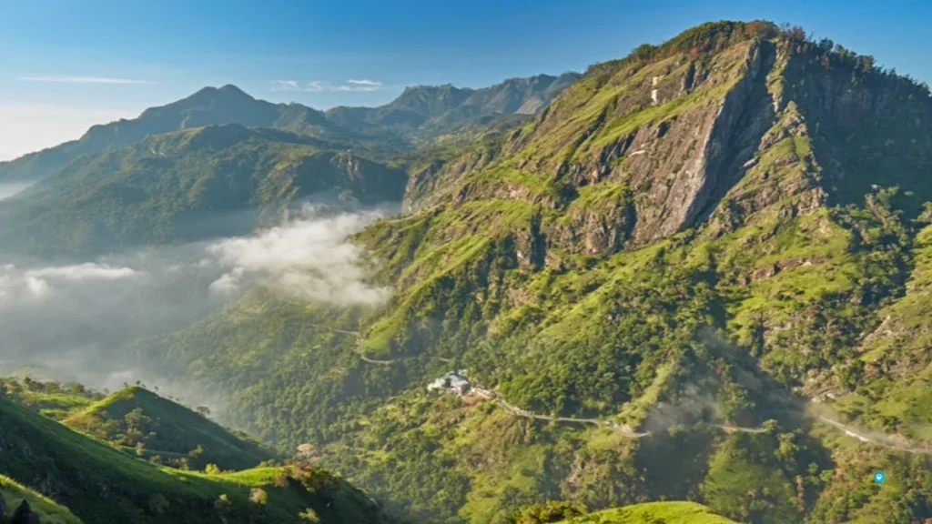 Pidurutalagala Mountain