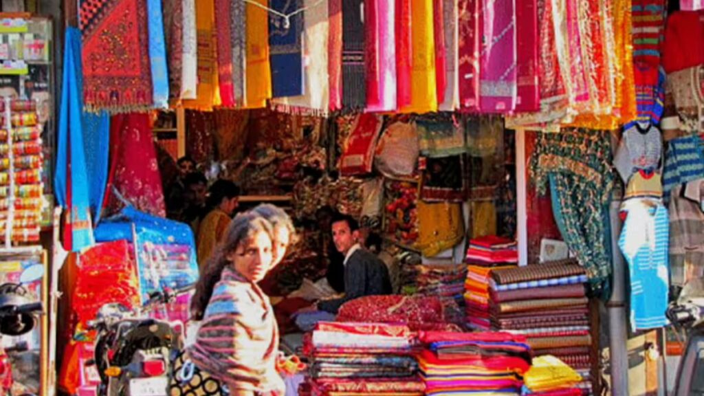 Paltan Bazaar