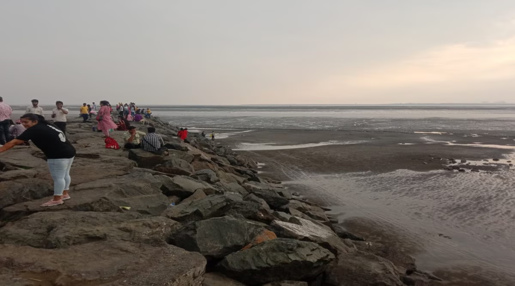 Dumas Beach – Gujarat