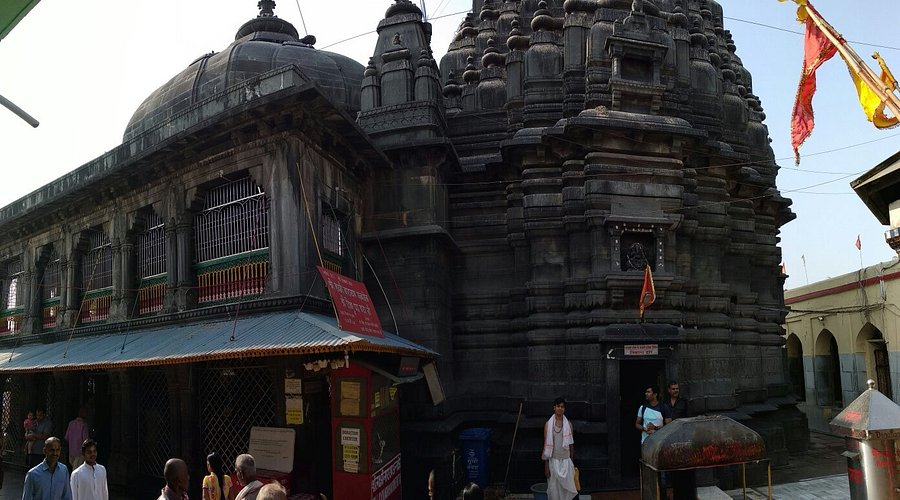 Vishnupad Temple, Gaya